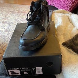 Brand New Never a worn Sorel winter boot